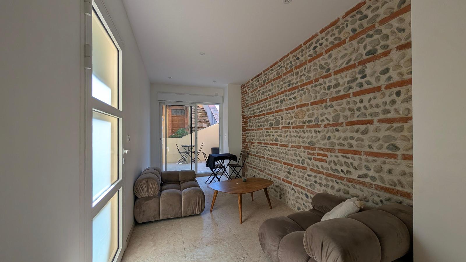 Appartement rénové / 2 pièces 39m2