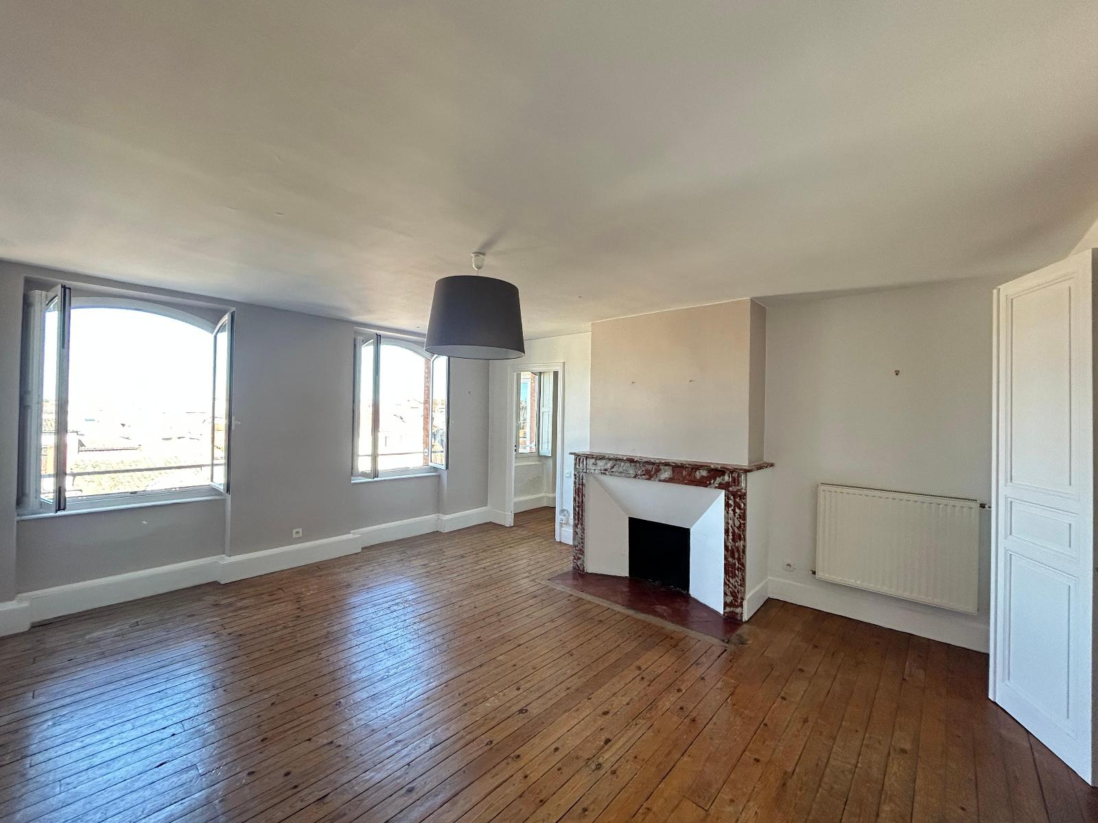 Appartement / 5 pièces 179m2