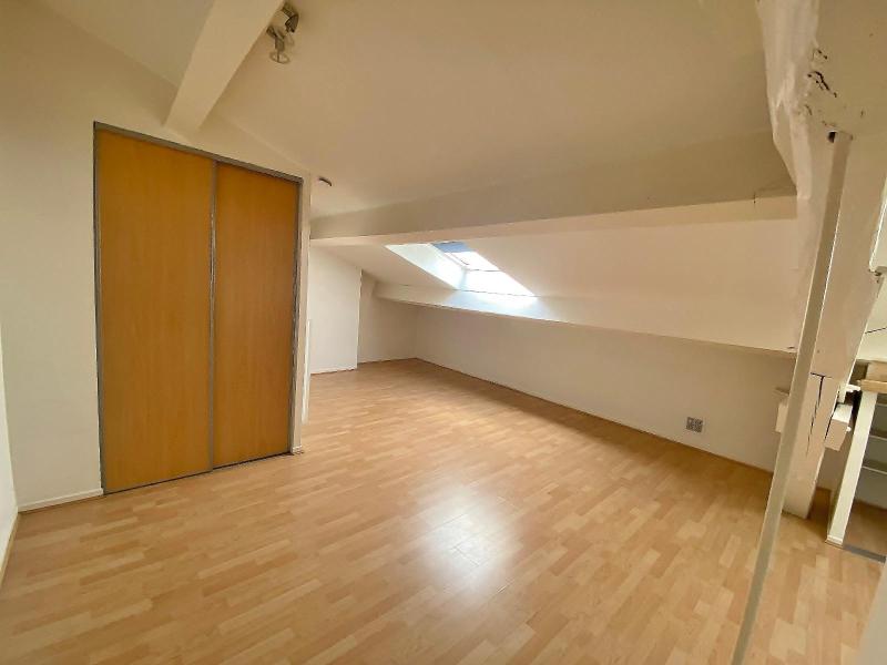 Appartement rénové / 1 pièce 23m2